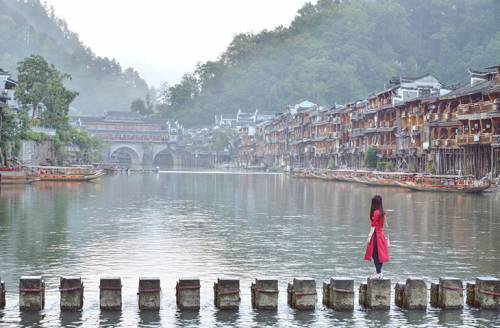 Du Lịch Trung Quốc: Hà Nội - Trường Sa - Phượng Hoàng Cổ Trấn - Trương Gia Giới 6 Ngày Bay China Southern Airlines